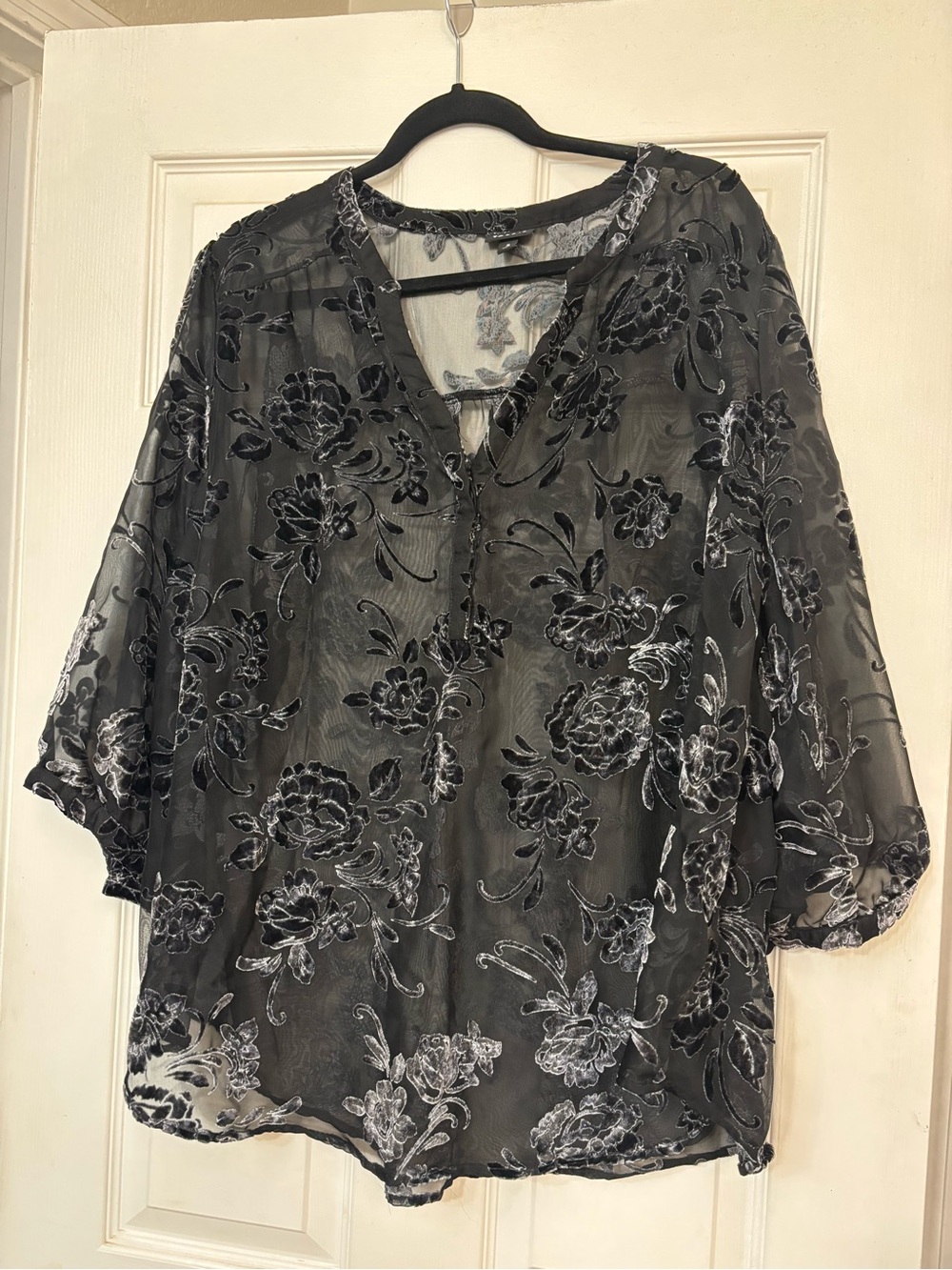 torrid Black Floral Burnout V-Neck Blouse